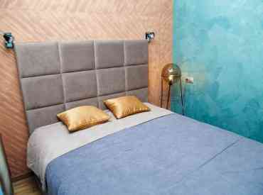 гостиница в Красноярске Спальня в номере Люкс улучшенный 6